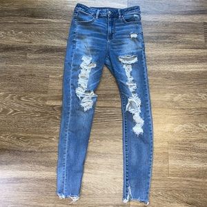 American Eagle High Waisted Jeans